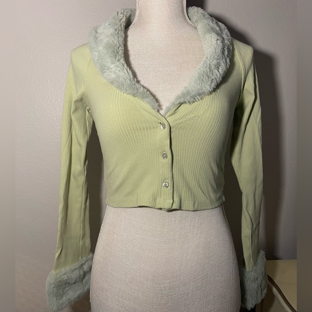 XS Green PAC Cares Top